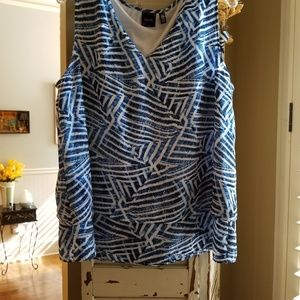 Sleeveless layered blouse